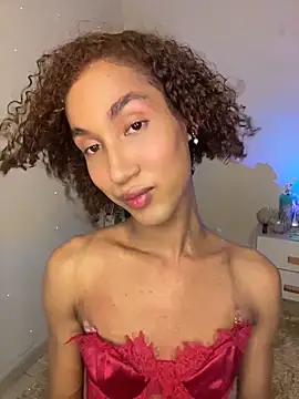 Snapshot of Chloe_Celeste chatting on May 15, 2026, 11:25 pm Chloe Celeste online show from May 15, 2026, 11:25 pm
