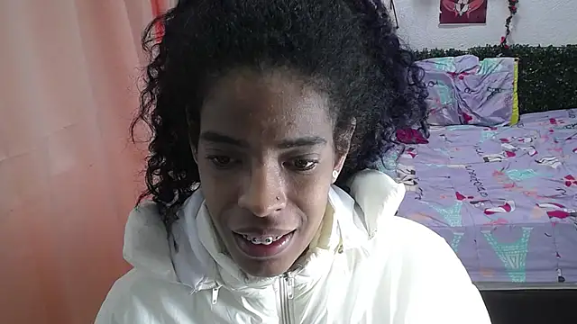 Snapshot of thianahorny chatting on May 11, 2026, 1:23 pm thianahorny online show from May 11, 2026, 1:23 pm