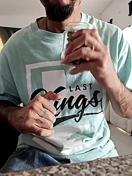 Snapshot of Juicydick420-xxx chatting on February 11, 2026, 9:58 pm Juicydick420-xxx online show from February 11, 2026, 9:58 pm