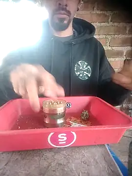 Snapshot of Juicydick420-xxx chatting on November 2, 2025, 2:00 pm Juicydick420-xxx online show from November 2, 2025, 2:00 pm