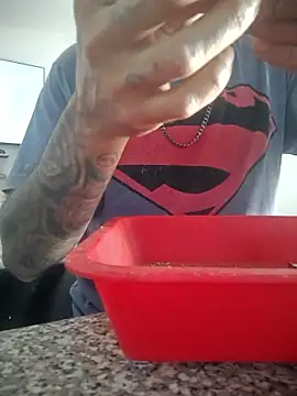 Snapshot of Juicydick420-xxx chatting on January 7, 2026, 9:53 pm Juicydick420-xxx online show from January 7, 2026, 9:53 pm