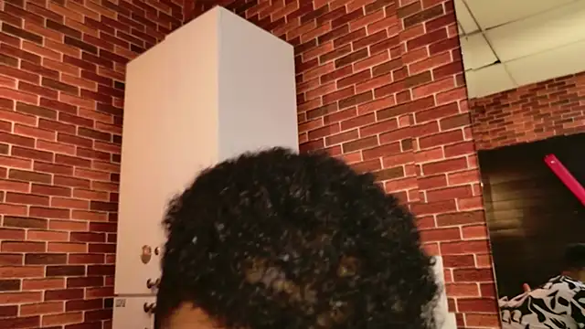 Snapshot of onlymen2025 chatting on October 25, 2025, 8:09 pm onlymen2025 online show from October 25, 2025, 8:09 pm