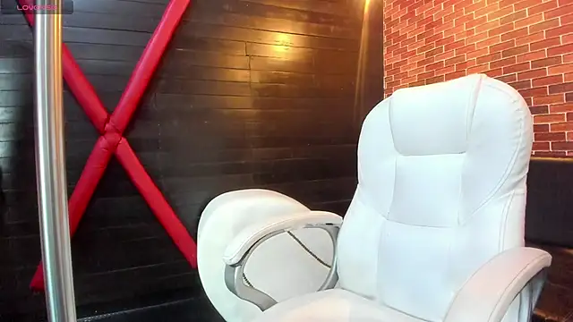 Snapshot of onlymen2025 chatting on November 10, 2025, 8:03 pm onlymen2025 online show from November 10, 2025, 8:03 pm