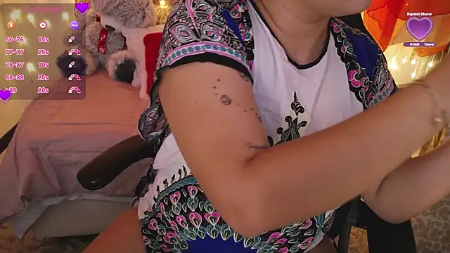 Snapshot of krishnaveni__ chatting on November 26, 2025, 1:44 pm krishnaveni online show from November 26, 2025, 1:44 pm