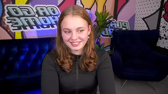 Snapshot of SnowWhiti chatting on October 28, 2025, 2:16 pm SnowWhiti online show from October 28, 2025, 2:16 pm