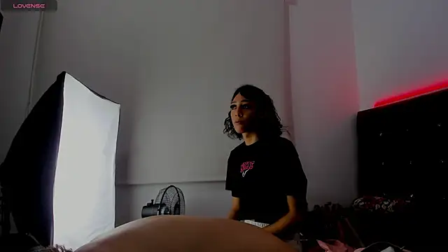 ChocoBunny1 online show from June 19, 2026, 3:34 am