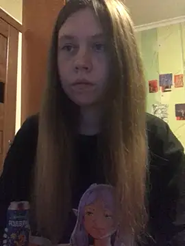 LunaVirelle online show from July 9, 2026, 7:24 pm
