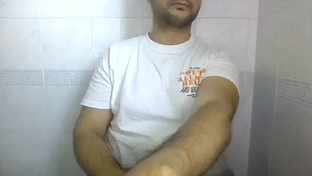 Snapshot of sci69 chatting on May 15, 2026, 3:32 pm sci69 online show from May 15, 2026, 3:32 pm
