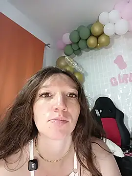 Lucy colee online show from April 10, 2026, 4:14 pm