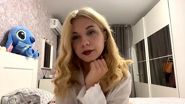 Snapshot of Randa_babygirl chatting on October 29, 2025, 7:13 pm Randa babygirl online show from October 29, 2025, 7:13 pm