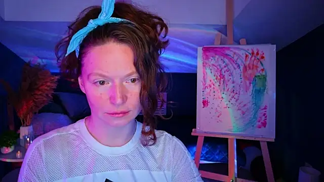 Snapshot of AuroraBorealis__ chatting on November 12, 2025, 7:56 am AuroraBorealis online show from November 12, 2025, 7:56 am