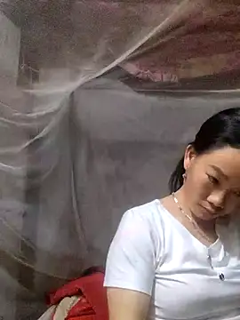 Snapshot of gio-thu chatting on May 3, 2026, 3:37 pm gio-thu online show from May 3, 2026, 3:37 pm