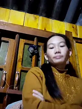 Snapshot of gio-thu chatting on November 12, 2025, 2:21 pm gio-thu online show from November 12, 2025, 2:21 pm