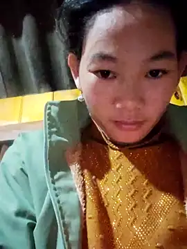 Snapshot of gio-thu chatting on December 16, 2025, 1:15 pm gio-thu online show from December 16, 2025, 1:15 pm