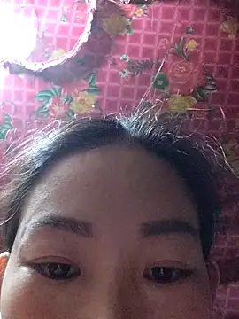 gio-thu online show from February 17, 2026, 6:49 pm