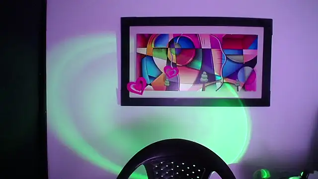 Kari Ruiz  online show from March 10, 2026, 9:30 pm