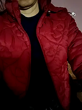 Snapshot of Jonaa99 chatting on November 3, 2025, 8:40 am Jonaa99 online show from November 3, 2025, 8:40 am