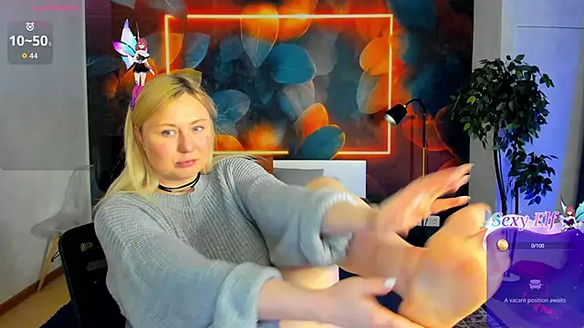 scent  of woman online show from April 1, 2026, 1:41 am