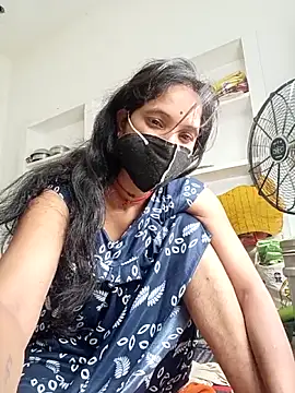 Snapshot of Cuty_tanya chatting on March 30, 2026, 12:01 am Cuty tanya online show from March 30, 2026, 12:01 am