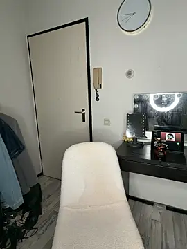 spicycharxx online show from March 6, 2026, 12:16 am