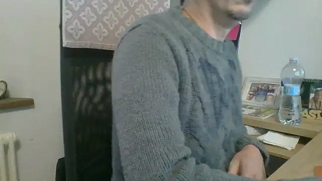 Kawayleo online show from December 5, 2025, 9:30 am