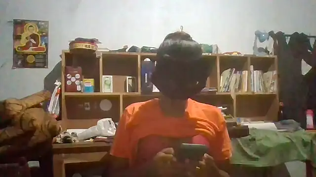 Snapshot of Nora-2003 chatting on April 8, 2026, 11:17 pm Nora-2003 online show from April 8, 2026, 11:17 pm