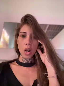 Snapshot of casalskunk chatting on July 7, 2026, 11:03 am casalskunk online show from July 7, 2026, 11:03 am