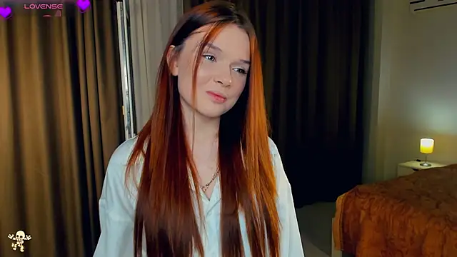 Snapshot of RonnieSchmertz chatting on November 8, 2025, 5:38 pm RonnieSchmertz online show from November 8, 2025, 5:38 pm