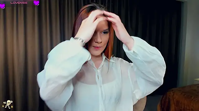 Snapshot of RonnieSchmertz chatting on November 6, 2025, 4:55 pm RonnieSchmertz online show from November 6, 2025, 4:55 pm