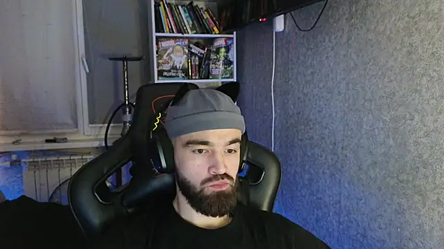 Snapshot of Nik_Namee chatting on November 18, 2025, 4:49 am Nik Namee online show from November 18, 2025, 4:49 am