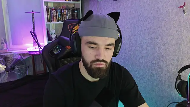 Snapshot of Nik_Namee chatting on October 10, 2025, 3:02 pm Nik Namee online show from October 10, 2025, 3:02 pm