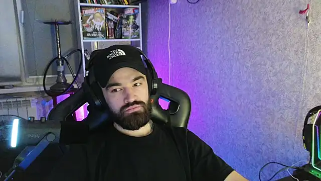 Snapshot of Nik_Namee chatting on November 7, 2025, 4:55 pm Nik Namee online show from November 7, 2025, 4:55 pm