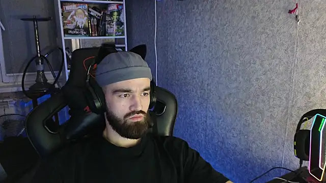 Snapshot of Nik_Namee chatting on November 23, 2025, 5:23 pm Nik Namee online show from November 23, 2025, 5:23 pm