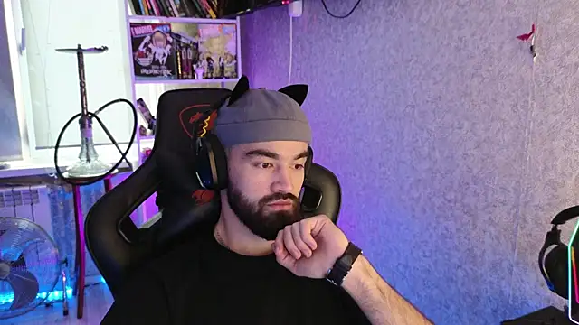 Snapshot of Nik_Namee chatting on October 12, 2025, 5:31 am Nik Namee online show from October 12, 2025, 5:31 am