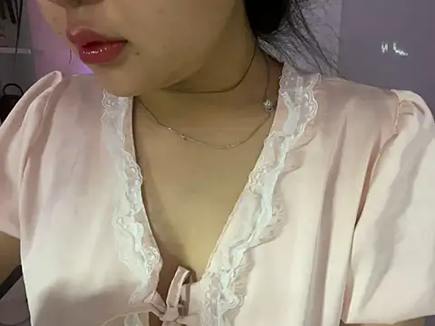Snapshot of BeChinh_Lee chatting on May 24, 2026, 4:56 am BeChinh Lee online show from May 24, 2026, 4:56 am