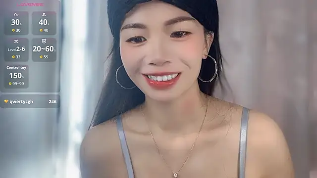 Snapshot of Lynnalltop-165-KeKe chatting on November 16, 2025, 2:16 am Lynnalltop-165-KeKe online show from November 16, 2025, 2:16 am