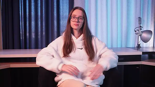 AiFusch online show from October 10, 2025, 10:16 am