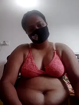 Diana 025 online show from October 14, 2025, 2:01 am