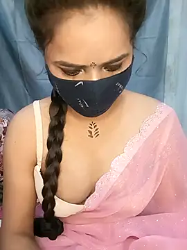 Snapshot of CUTE-567 chatting on December 18, 2025, 9:36 am CUTE-567 online show from December 18, 2025, 9:36 am