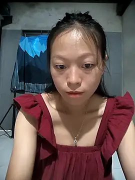 Snapshot of Zerin_nova chatting on October 13, 2025, 6:26 am Zerin nova online show from October 13, 2025, 6:26 am