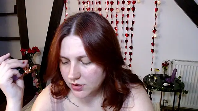 Snapshot of Lilith__moon chatting on February 17, 2026, 9:12 pm Lilith moon online show from February 17, 2026, 9:12 pm