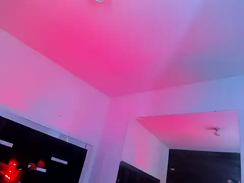 Snapshot of Cami_KingSex chatting on April 22, 2026, 11:00 pm Cami KingSex online show from April 22, 2026, 11:00 pm