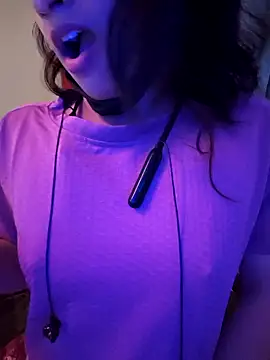 Snapshot of Royal_Shona chatting on November 28, 2025, 7:25 pm Royal Shona online show from November 28, 2025, 7:25 pm