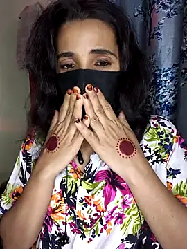 Snapshot of Royal_Shona chatting on October 18, 2025, 7:05 pm Royal Shona online show from October 18, 2025, 7:05 pm