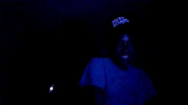 dezzidavill online show from May 21, 2026, 2:42 am