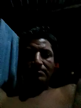 Snapshot of AopeZ36 chatting on April 26, 2026, 7:05 am AopeZ36 online show from April 26, 2026, 7:05 am