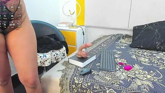 Snapshot of Barbbara_sweett chatting on June 13, 2026, 2:48 pm Barbbara sweett online show from June 13, 2026, 2:48 pm