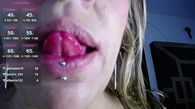 Snapshot of Meganbaiker chatting on February 20, 2026, 6:19 am Meganbaiker online show from February 20, 2026, 6:19 am