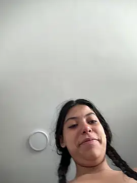 Snapshot of majo_gallego chatting on June 7, 2026, 6:35 pm majo gallego online show from June 7, 2026, 6:35 pm