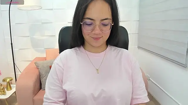 Snapshot of Sasha_Grace chatting on May 18, 2026, 1:05 pm Sasha Grace online show from May 18, 2026, 1:05 pm